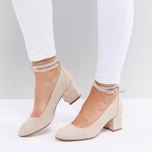 London Rebel Beige Mid Heels